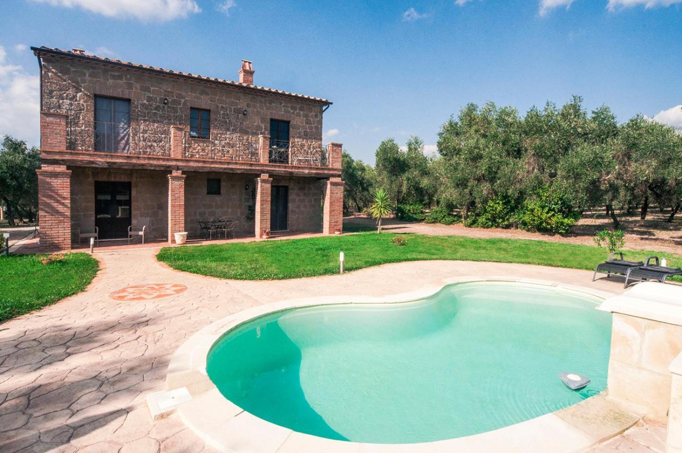 Agriturismo Tenuta Roccaccia Pitigliano Exterior photo